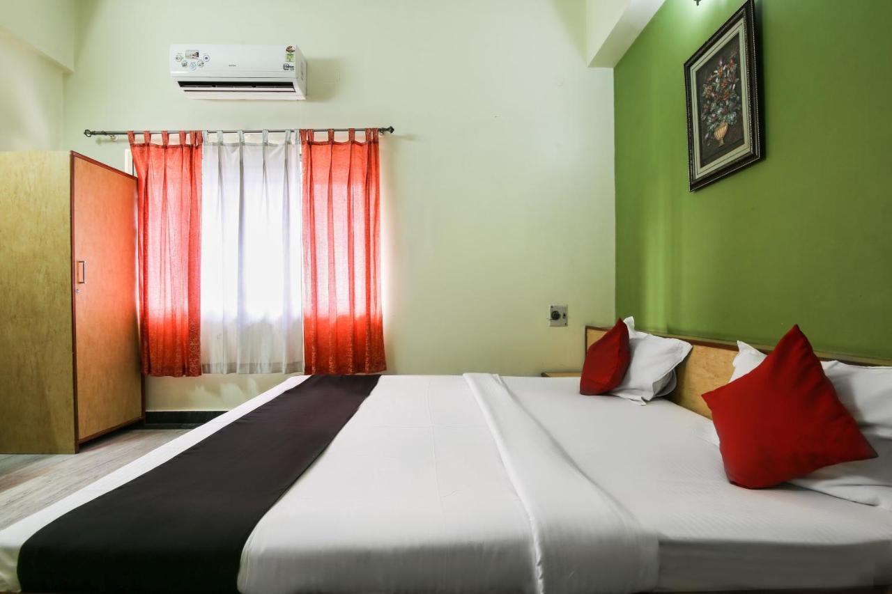 Capital O 65036 Hotel Siddhi Vinayak Dhanbād Exteriör bild